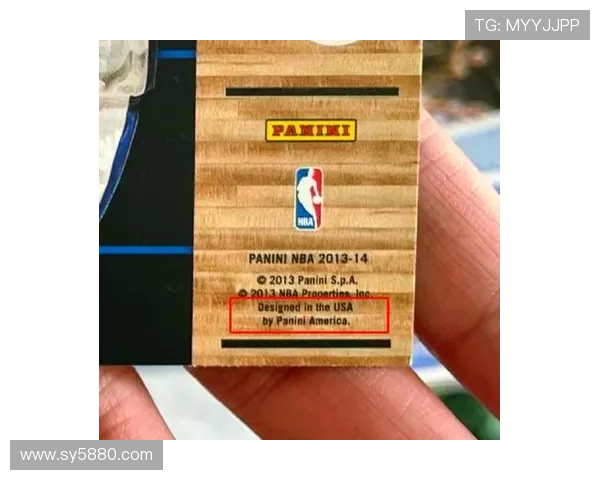 足球帕尼尼球星卡保编：深度解析收藏市场及热门球员卡片价值